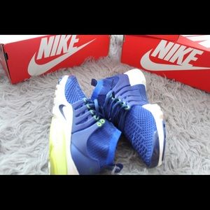 AIR PRESTO ULTRA FLYKNIT